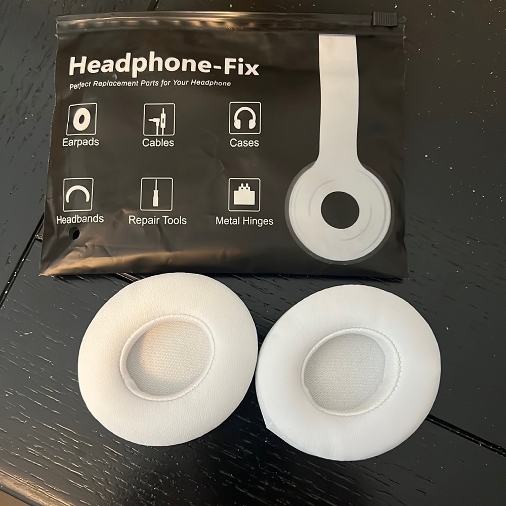 Replacement headphone EarPods for beats solo3.
